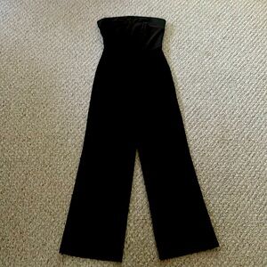 NWT WIDE LEG BLACK JUMPSUIT STRAPLESS SZ S
